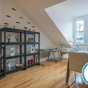 Downtown Boutique Duplex Lisbon