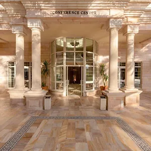 Курортный комплекс Moevenpick & Residences